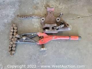Chain Pipe Cutter and Vise