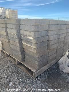 (2.5) Pallets of Old World Classic Tahoe Blend Giants