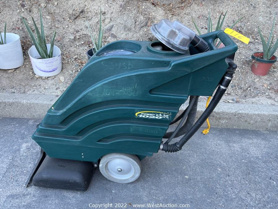 West Auctions Auction Online Auction of Ford Trucks, 2010 Ford E450