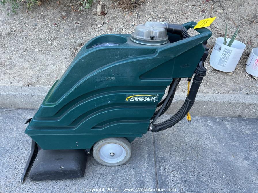 West Auctions Auction Online Auction of Ford Trucks, 2010 Ford E450