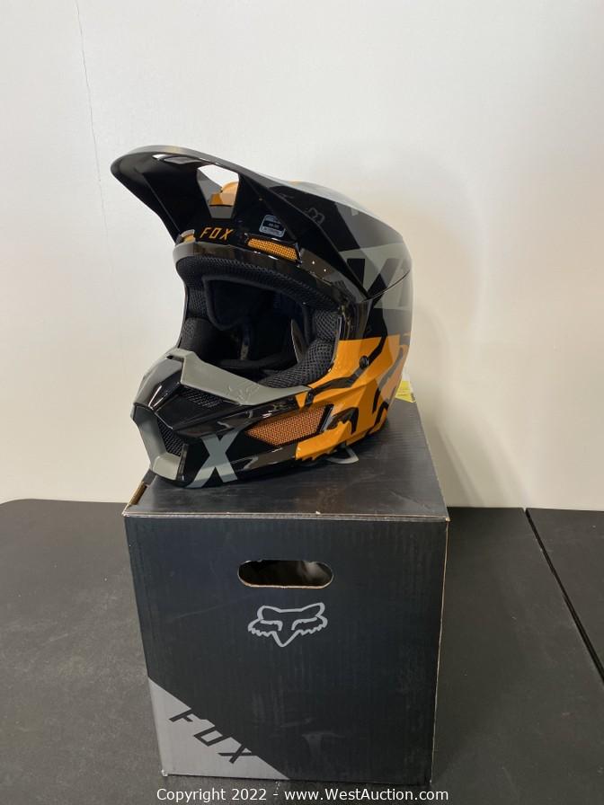 Online Auction from Viva Powersports of Motorsport Helmets, Jackets, Apparel, Parts, and More