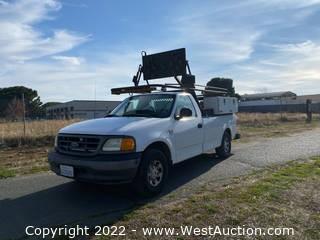2004 Ford F-150 XL CNG Sign Truck