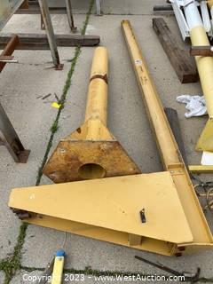 Gorbel 1/4 Ton Capacity Crane with Base