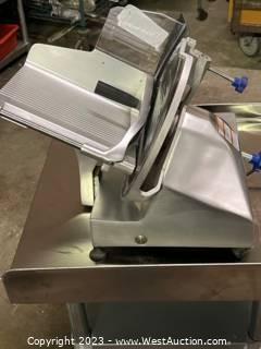 Hobart EDGE10-11 Manual Meat Slicer with 10" Blade
