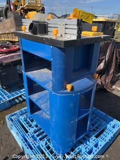Central Machinery 1 HP Router with Table 