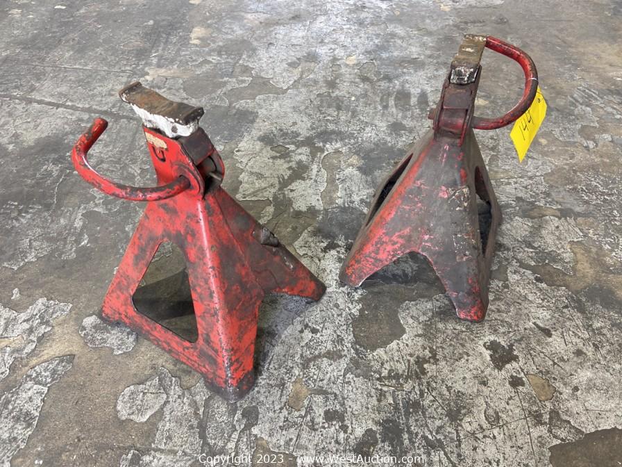 West Auctions Auction Complete Liquidation of Diesel Truck Service