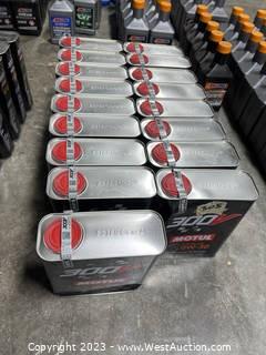 (17) Motul 300V 0w-30 Motor Oil