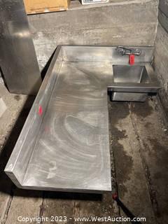 L-Shaped Right Corner Mount Single Compartment Prep Sink