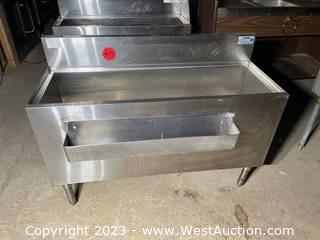 Krowne Ice Bin with Cold Plate and Speed Rack 