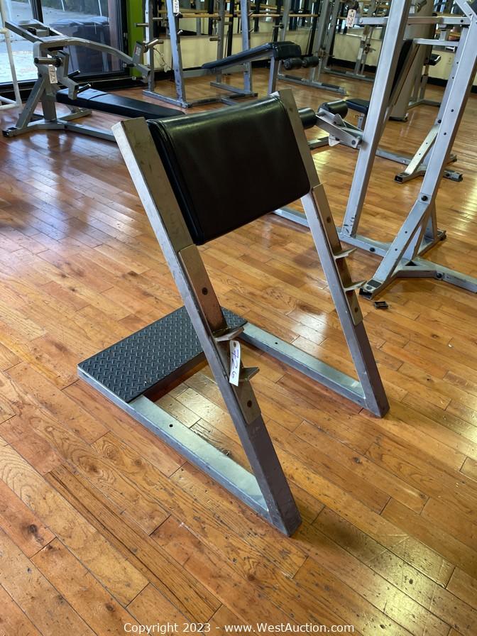 West Auctions Auction Online Auction of Complete Gym Liquidation