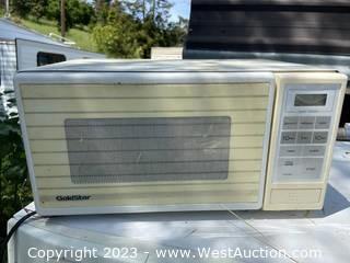 Gold Star Microwave Oven