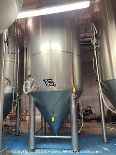 Stainless Steel Jacketed Fermentation Tank - 90BBL