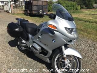 2002 BMW R1150 RT Motorcycle