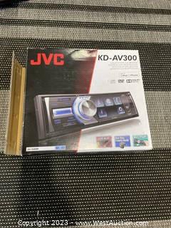 JVC Reciever KD-AV300