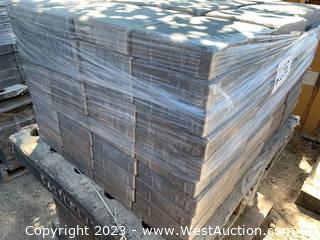 (1) Pallet of Cobble Stone Monterey Blend Giant Pavers
