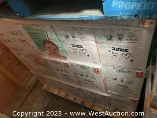 Contents Of Pallet (30) Boxes Of 200 Size 2 Diapers