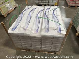 Pallet Of Laminated Flooring: (39) Boxes Ridge Oak Floor Score 