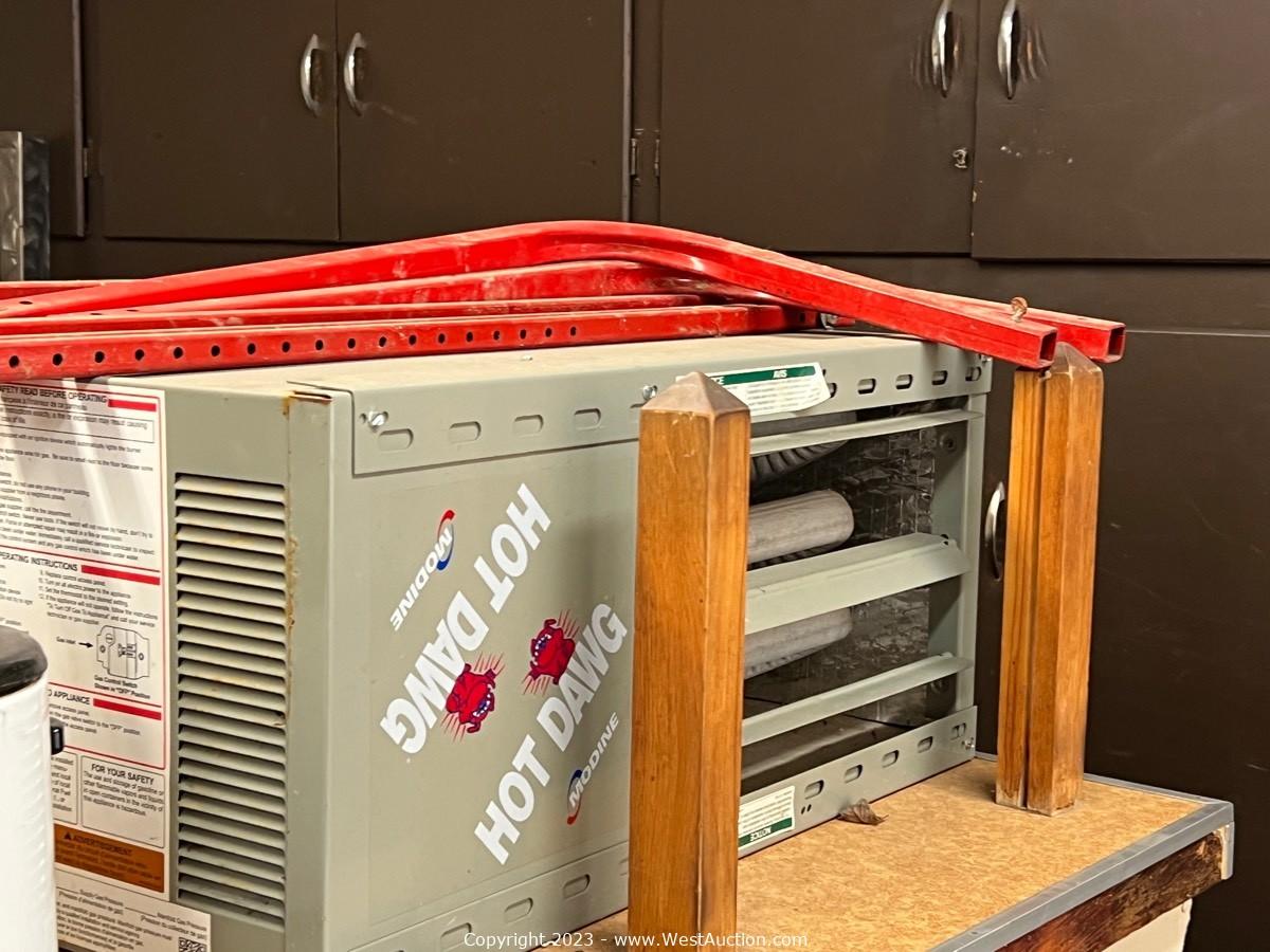 West Auctions Auction Expedited Sale of Commercial Restaurant