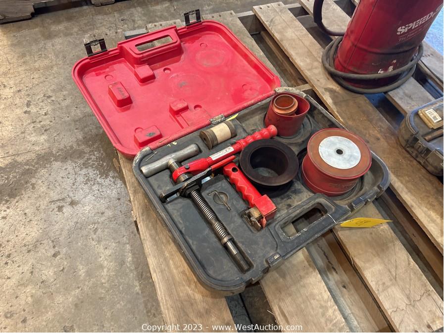 Online Auction of Tools and Electrical Supplies in Woodland, California