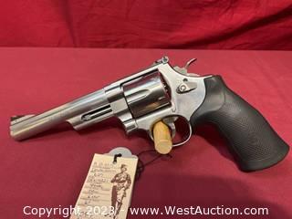 (New in Box) Smith & Wesson Mod. 629 (Revolver) in .44 Magnum W/6'' Barrel
