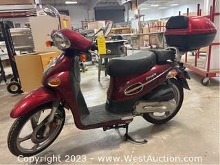 2001 Kymco People 150 Scooter