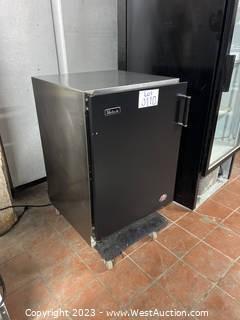 Perlick Single-Door Under Counter Cooler