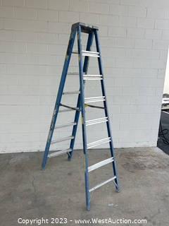 Louisville 8’ Fiberglass Ladder