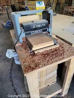 Delta 12" Portable Planer and Contents