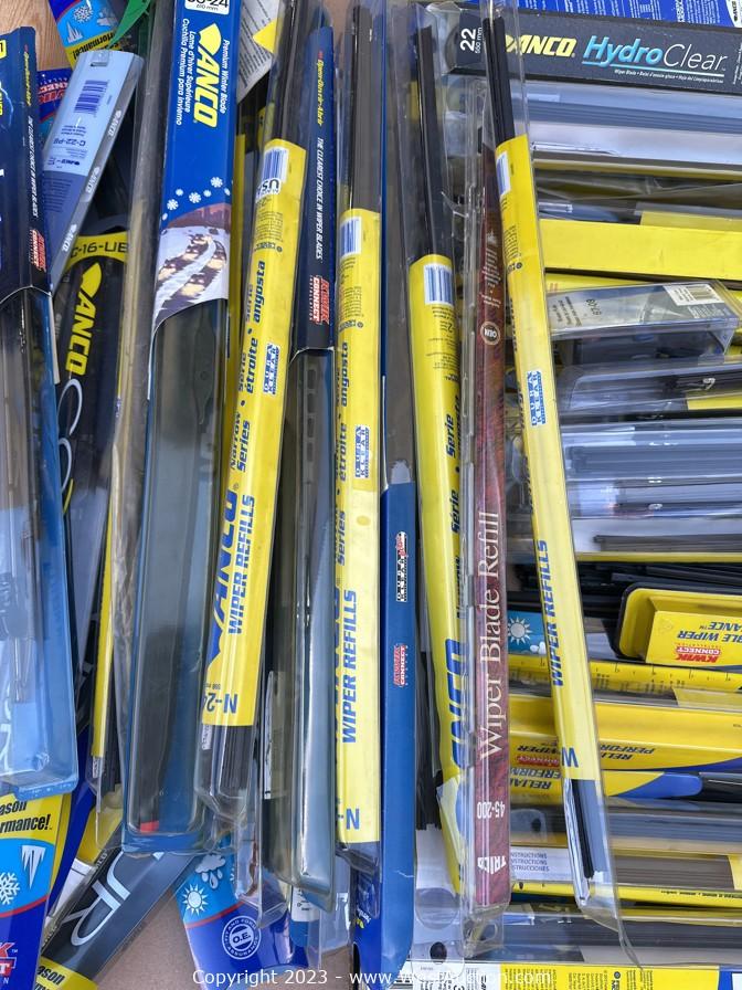 West Auctions Auction Liquidation Auction of Inventory from Auto Parts Store ITEM Contents