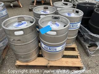 Contents of Pallet: (5) Stainless Steel 15-Gallon Kegs