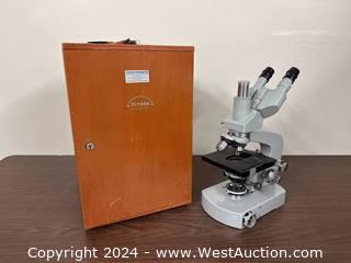 Tiyoda Tokyo No. 53132 Microscope With Carrying Case 