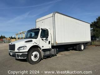 2019 Freightliner 26' Box Truck with Lift Gate