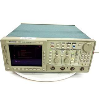 Tektronix TDS 684B Color 4 Channel Digital Real Time Oscilloscope 1GHz with GPIB Port