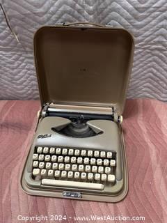 Cole Steel Typewriter With Case 